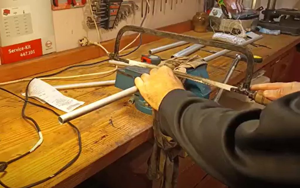 how to build a sailboat mast